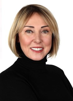 Müge Akyamaç Kimdir? Müge Akyamaç Kaç Yaşında?